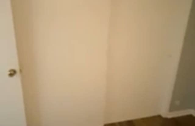 3930 N 64th St photos photos