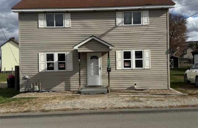 1631 Hyndman St photos photos