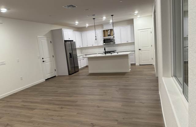 4743 Tilly Drive Gallery 3