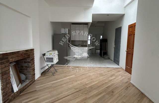 572 Ninth Avenue photos photos