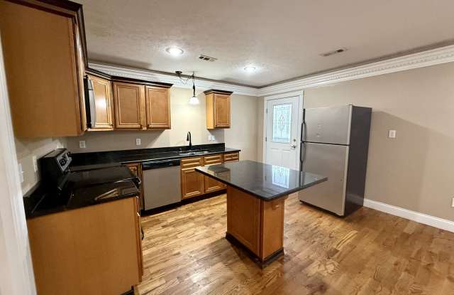 51 Lee's Ford Dock Road - 203 Gallery 2