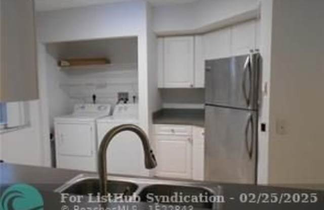 9620 NW 2nd St - 9620 Northwest 2nd Street, Pembroke Pines, FL 33024