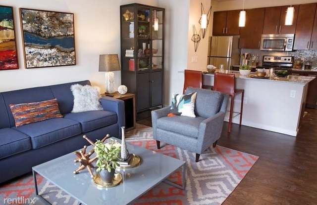 1906 Onion Creek Pkwy 121205 Gallery 2