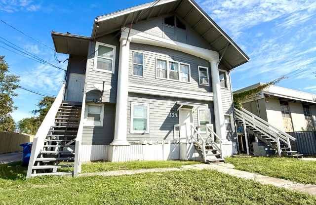 Downstairs 1BD/1BA 1-Bedroom in Beacon Hill – Downstairs & Convenient Location! Gallery 1
