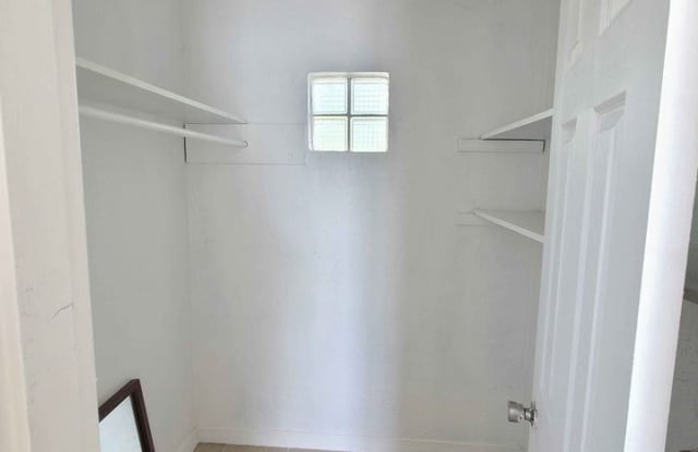 351 Lafayette Drive Gallery 4