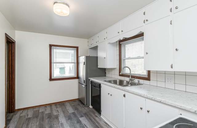 919 7th St Nw - 919 7th Street Northwest, Rochester, MN 55901