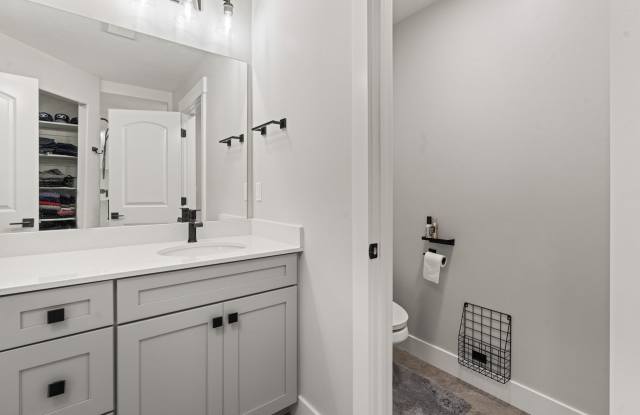2081 N 4100 W Gallery 2