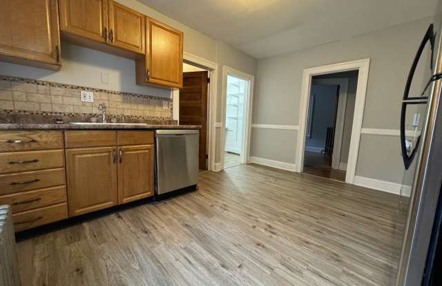 18 Burgoyne Street - 18 Burgoyne Street, West Hartford, CT 06110