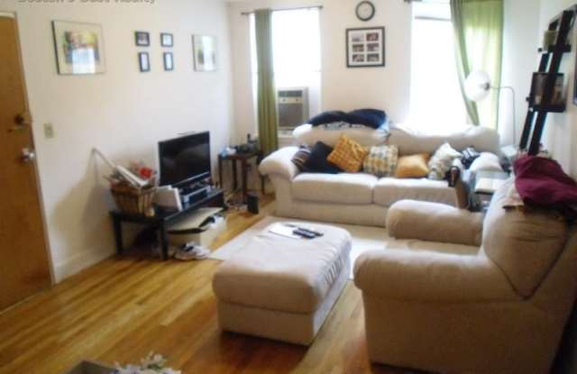 19 Englewood Ave 5v Gallery 2
