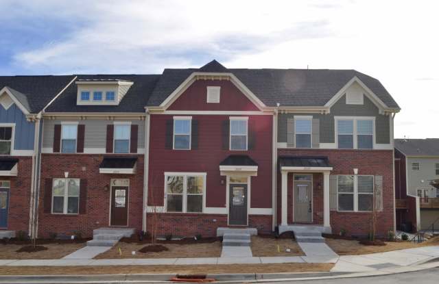 Beaver Creek Commons 3 Bed | 3.5 Bath Townhouse *Move In Special!* - 2039 Whitesmith Drive, Apex, NC 27502