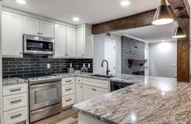 7407 Wellcrest Drive Gallery 2
