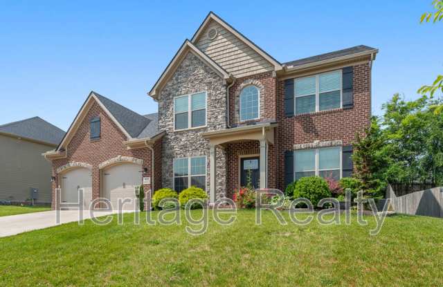 925 Brookwood Lane Gallery 2