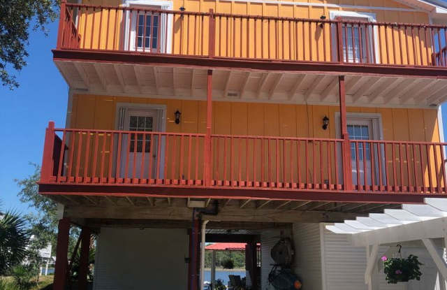 144 West 8th Ave. - 144 West 8th Avenue, Gulf Shores, AL 36542