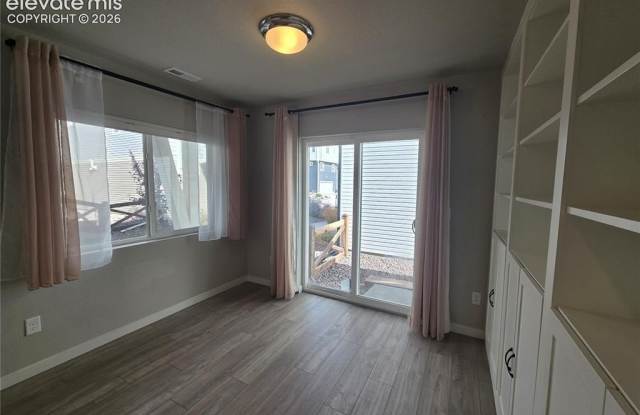 5772 Tramore Court Gallery 3