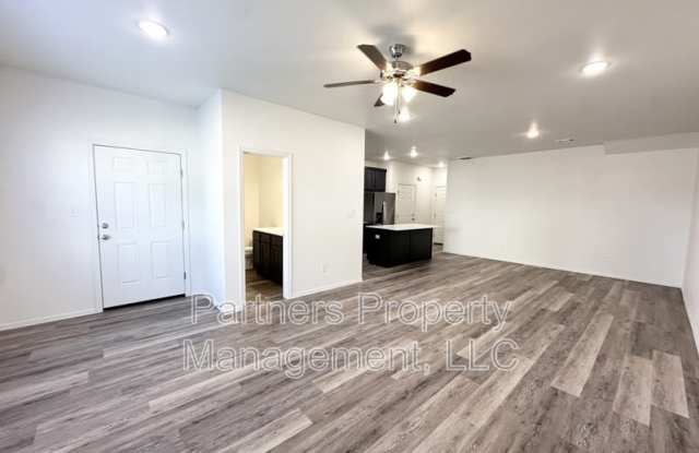 821 South Benchmark Lane - 2 Gallery 4