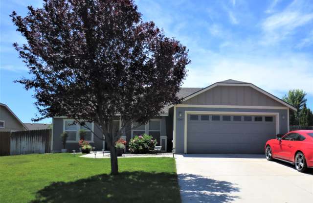 5007 Spirea Dr photos photos
