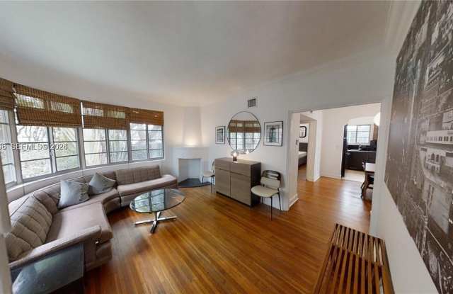 1341 Meridian Ave photos photos