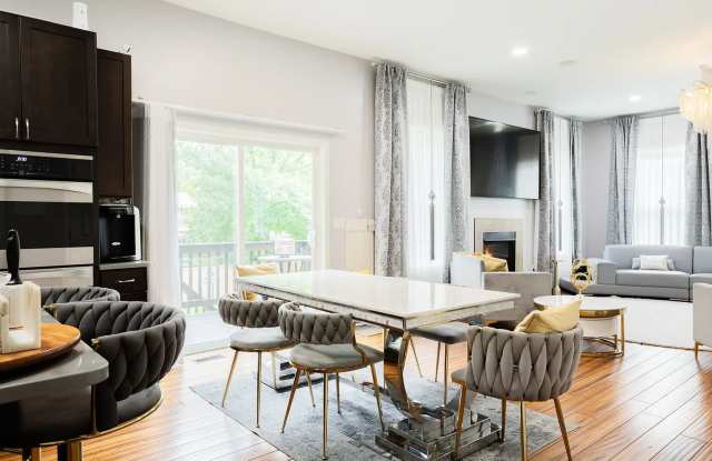 Welcome to your new luxury home! Gallery 3
