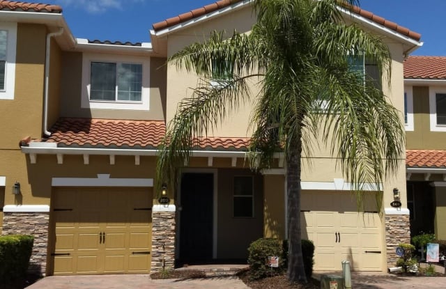 370 Reed Grass Drive - 370 Reed Grass Drive, Oviedo, FL 32765