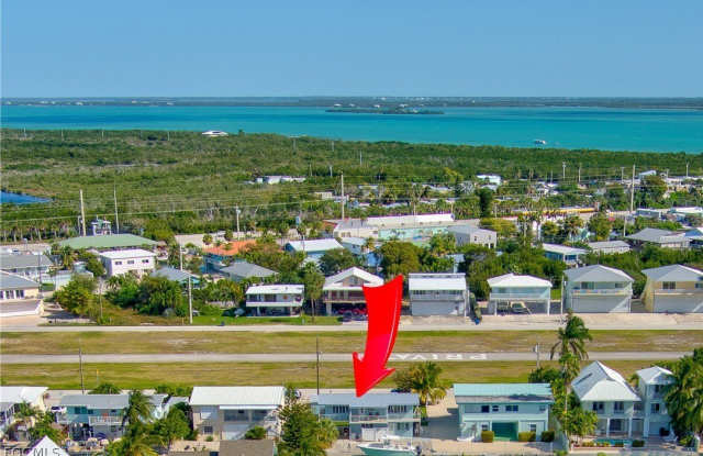 280 Airport Drive S Gallery 2