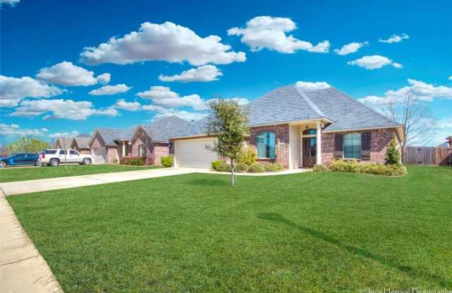 4 BEDROOM IN LEGACY WITH COMMUNITY POOL  PLAYGROUND photos photos