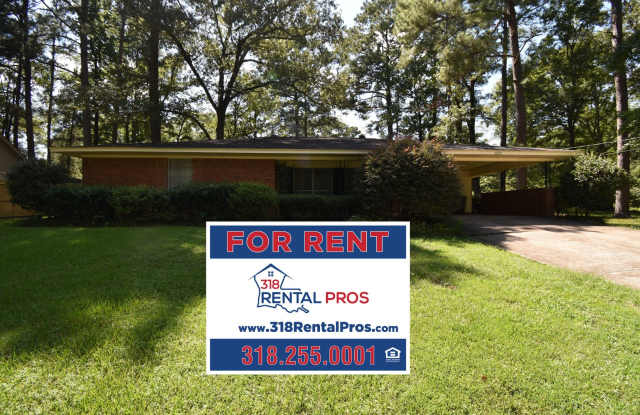 Spacious 3 Bed 2 Bath - 1602 Bruin Street, Ruston, LA 71270