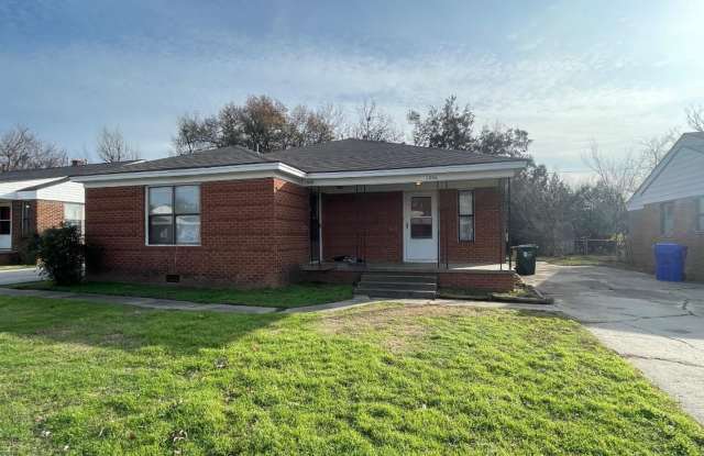 1 Bed 1 Bath Duplex For Lease! photos photos