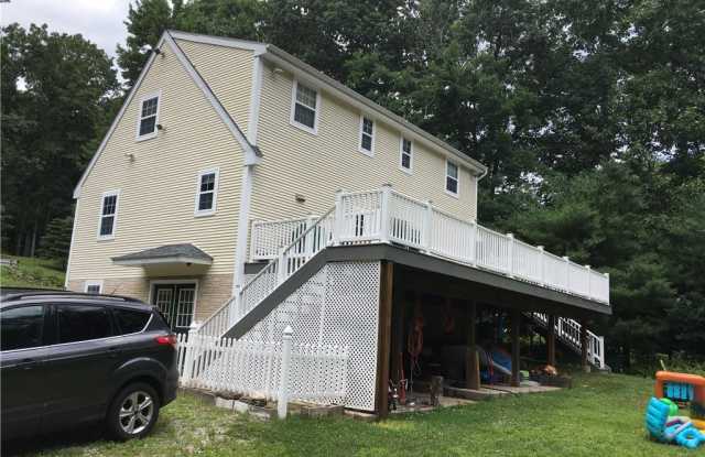 66 White Oak Road Gallery 3