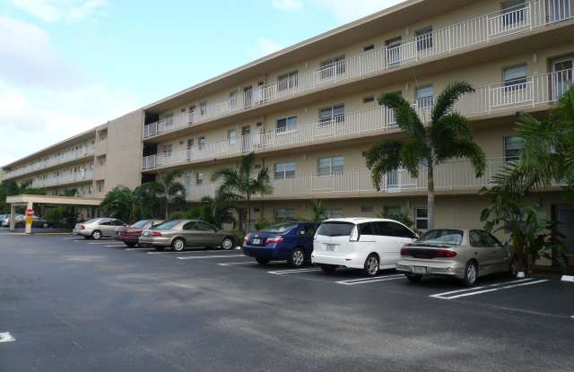 330 NE 26th Avenue unit: 212 photos photos