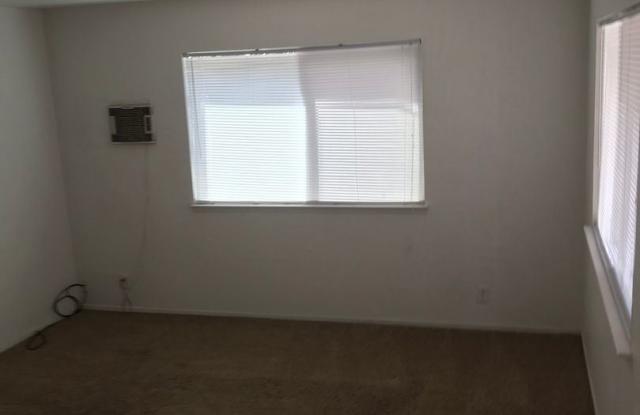 855 Cleveland Ave  Unit A Gallery 4