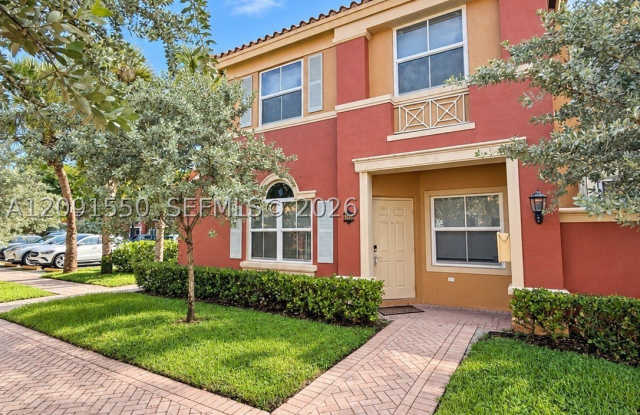 6102 NW 114th Ct Gallery 1