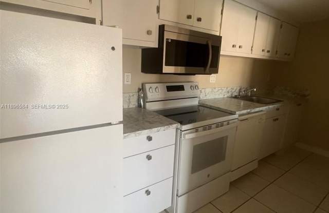 4220 NW 79th Ave photos photos