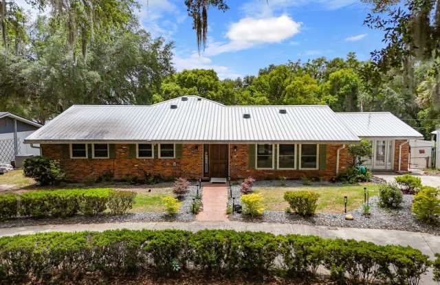 Welcome to your Pool/Lake Home! photos photos