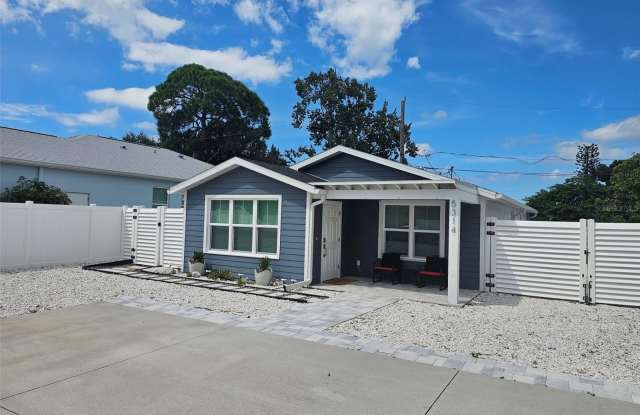 5314 3RD Avenue W Gallery 2