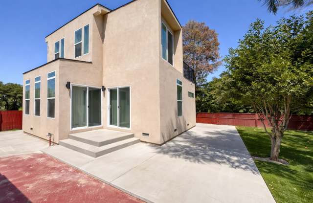 Built in 2023!! 4BD/2BA Gallery 1
