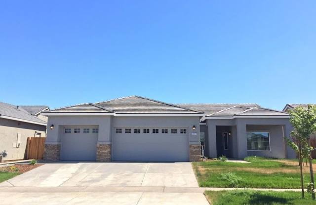 4 bedroom, 2 bath house with a bonus room photos photos