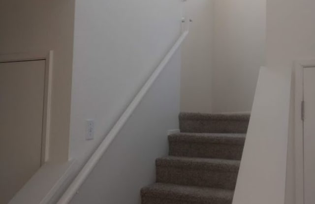 442 Florencia Ln Gallery 2