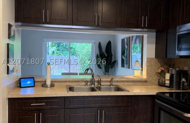 7483 SW 109th Ave photos photos