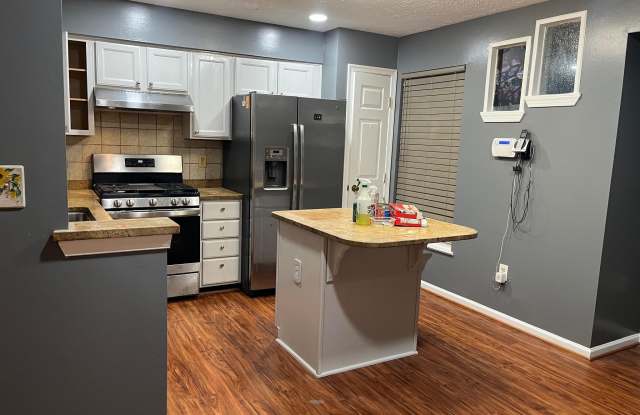 8603 ACCOKEEK STREET Gallery 3
