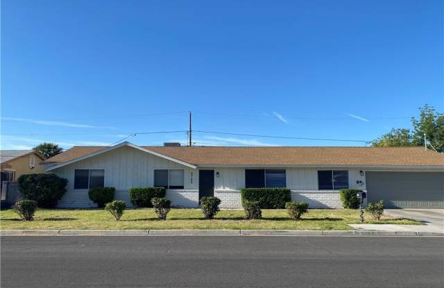 4765 Mohave Avenue photos photos
