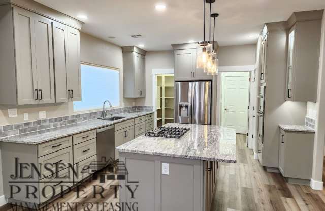 Beautiful Three Bedroom Home in Hurricane photos photos