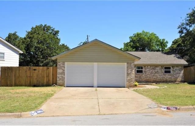 1900 Mary Drive - 1900 Mary Drive, Euless, TX 76040