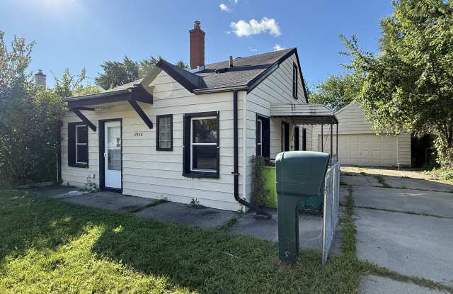 17646 Toepfer Dr photos photos