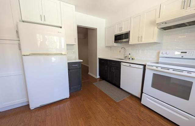 8241 CLIFTON FARM Court Gallery 4