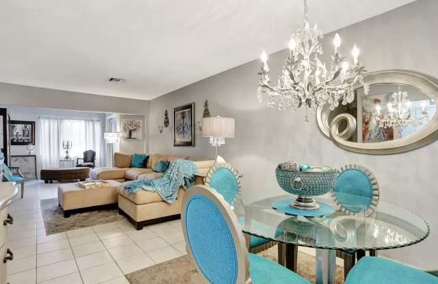 2131 NE 42nd Court Gallery 3