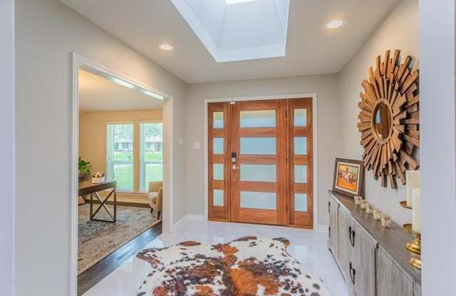 209 Summit Ridge Drive Gallery 4