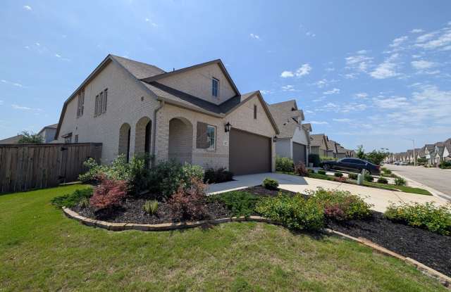 Less than a Mile to Gruene / Corner Lot/ Fridge Included /Tankless Water Heater/ Tons of Upgrades/ NBISD photos photos