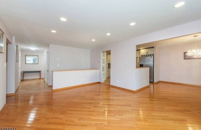 3 Jennifer Dr Gallery 4