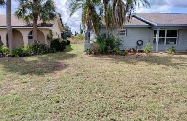 738 Flamingo Dr Gallery 2