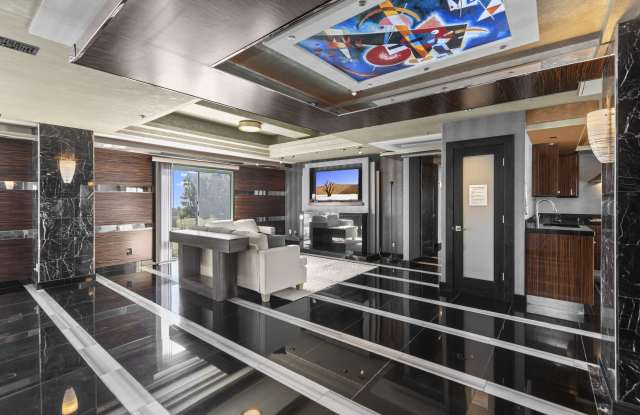 10336 Wilshire Boulevard #703 - 1 Gallery 2